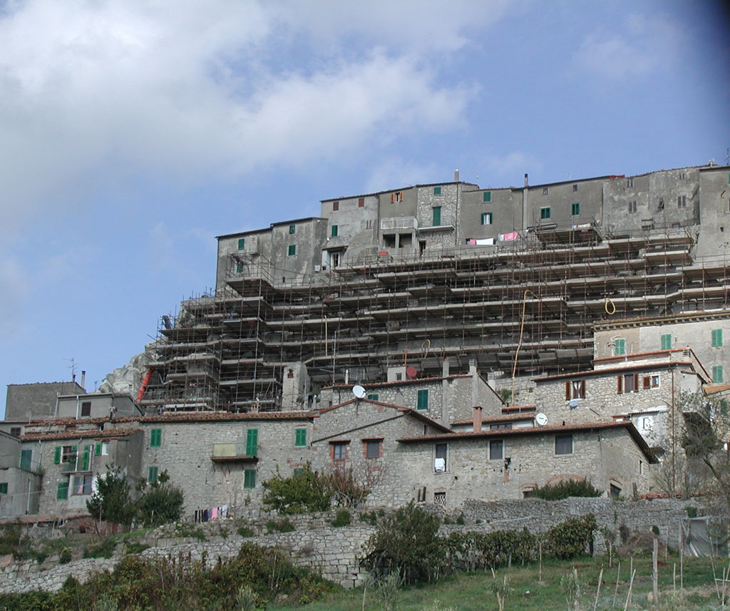 Realizzazione del ponteggio strutturale