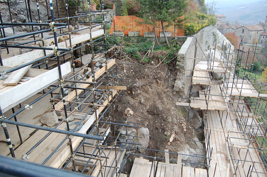 Particolare di un'area oggetto di crolli 